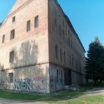 Казарма с острым углом